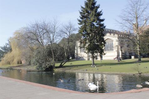 Hitchin River by Church.JPG