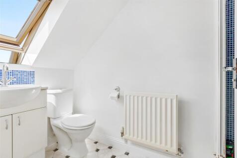 Top floor en-suite