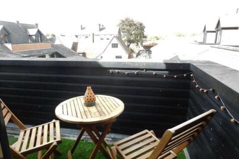 Balcony Bedroom 1