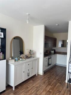Lounge/Kitchen