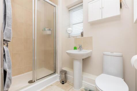 Bedroom 1 En-suite