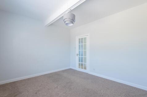 BEDROOM 1 AGAIN
