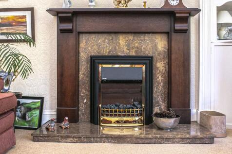 SITTING ROOM DETAIL
