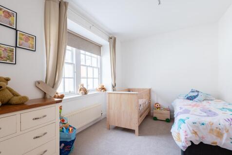 BEDROOM 2 AGAIN
