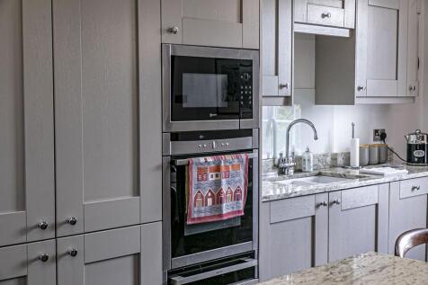 KITCHEN DETAIL 2