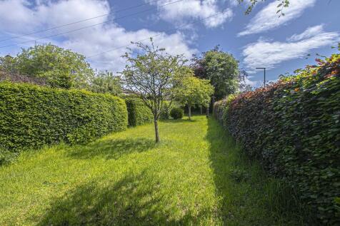 LOWER GARDEN