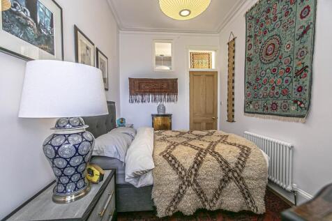 BEDROOM AGAIN