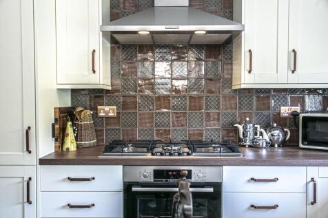 KITCHEN DETAIL 2