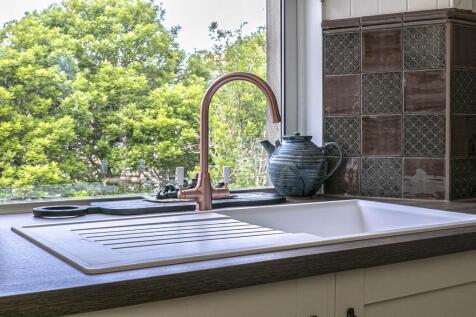 KITCHEN DETIAIL 5