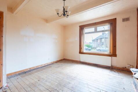 LIVING ROOM AGAIN