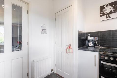 KITCHEN AGAIN