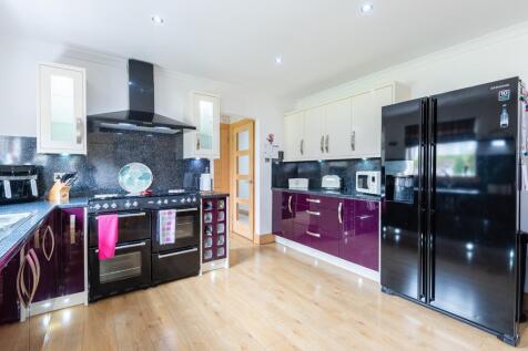KITCHEN AGAIN
