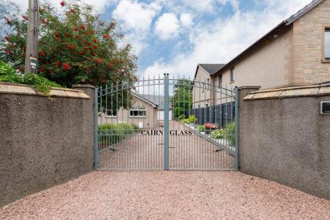 PROPERTY DETAIL
