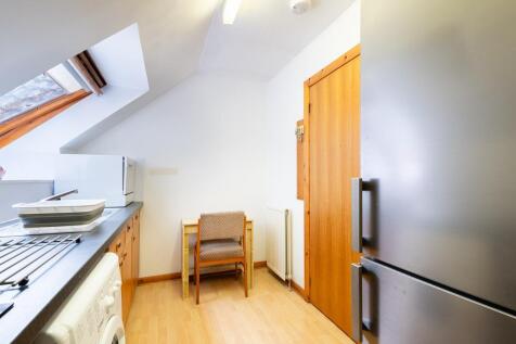 KITCHEN RIGHT