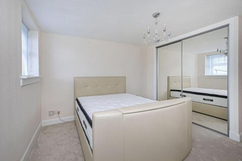 BEDROOM 2 AGAIN