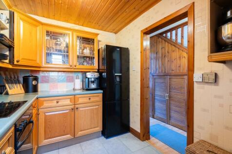 KITCHEN AGAIN