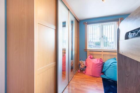 BEDROOM 2 AGAIN