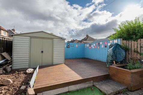 DECKING