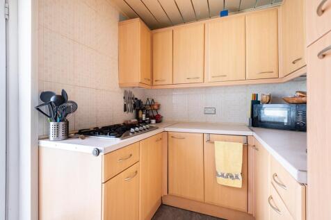 KITCHEN AGAIN