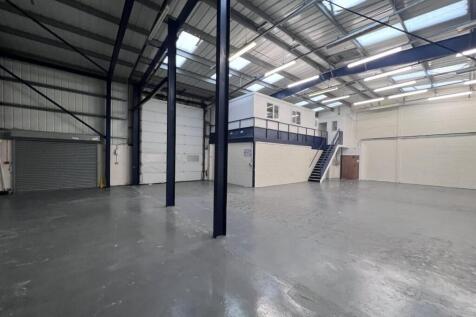 PHOTO 6  12 Admiral Park Portsmouth.jpg