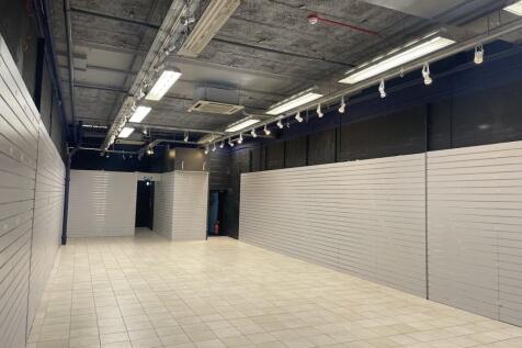 PHOTO 2  Unit 38  8 Westbury Mall  Fareham Shopp