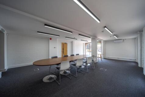 The Granary Fareham Internal 27.jpg