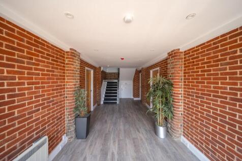 The Granary Fareham Internal 26.jpg