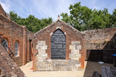 The Granary Fareham External 8.jpg