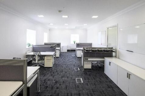 Cams serviced office  9 desk.jpg