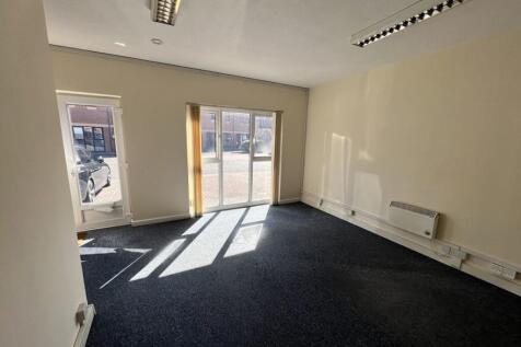 PHOTO 7  13 St Georges Business Centre Portsmout