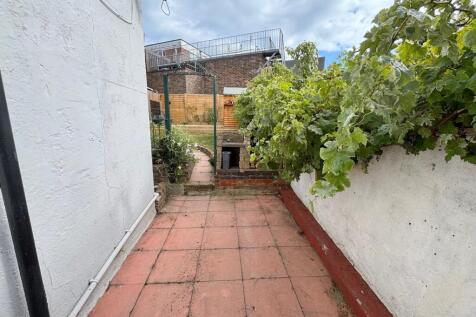 Property Image 11