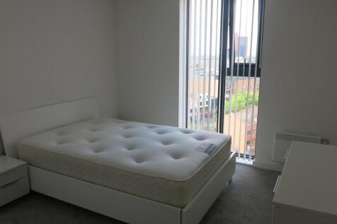 Photo 03