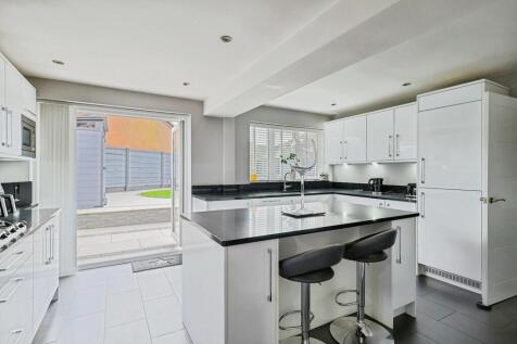pbox-kitchen-289403.jpg