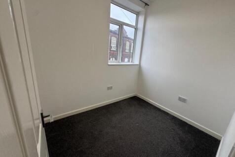 WhatsApp Image 2025-11-10 at 10.06.34 (5).jpeg