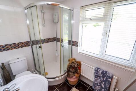 En-Suite Shower