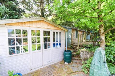 Summer House and Shed