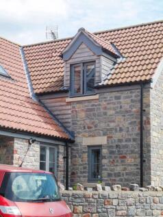 4 Old Forge Mews
