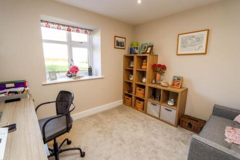 Study/Bedroom 4
