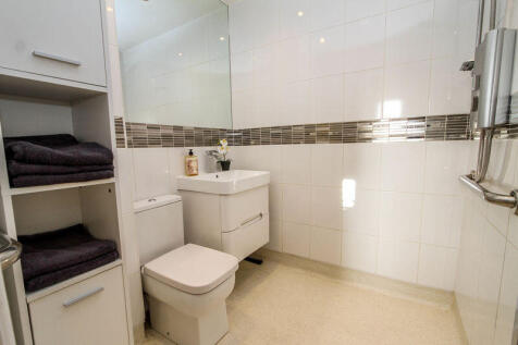Wet Room En-Suite