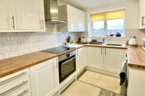 Kitchen/Breakfast Ro