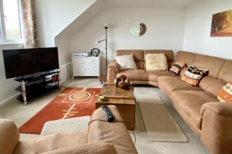 Living Room/Dining R