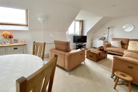 Living Room/Dining R