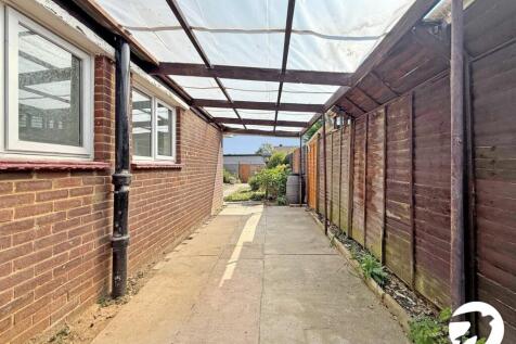Side/Carport