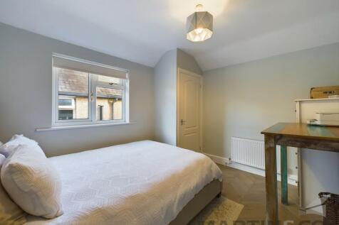 19 Bedroom 2