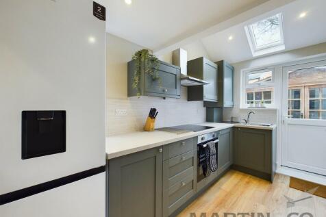 4 Kitchen
