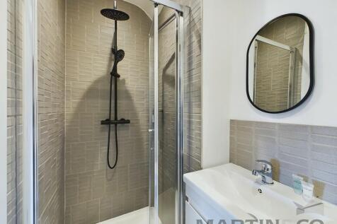 11 En suite 2