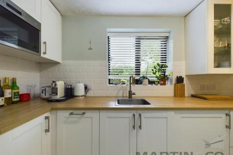 5 Kitchen