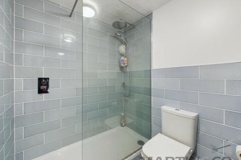 12 Bathroom