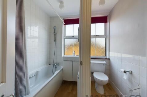 14 Bathroom