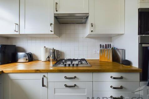 10 Kitchen
